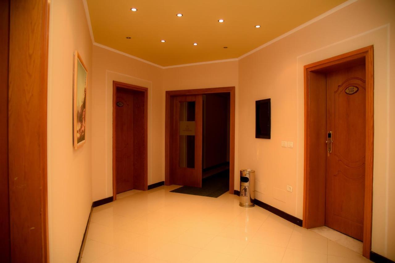 Imperial Hotel Ih إلباسان المظهر الخارجي الصورة