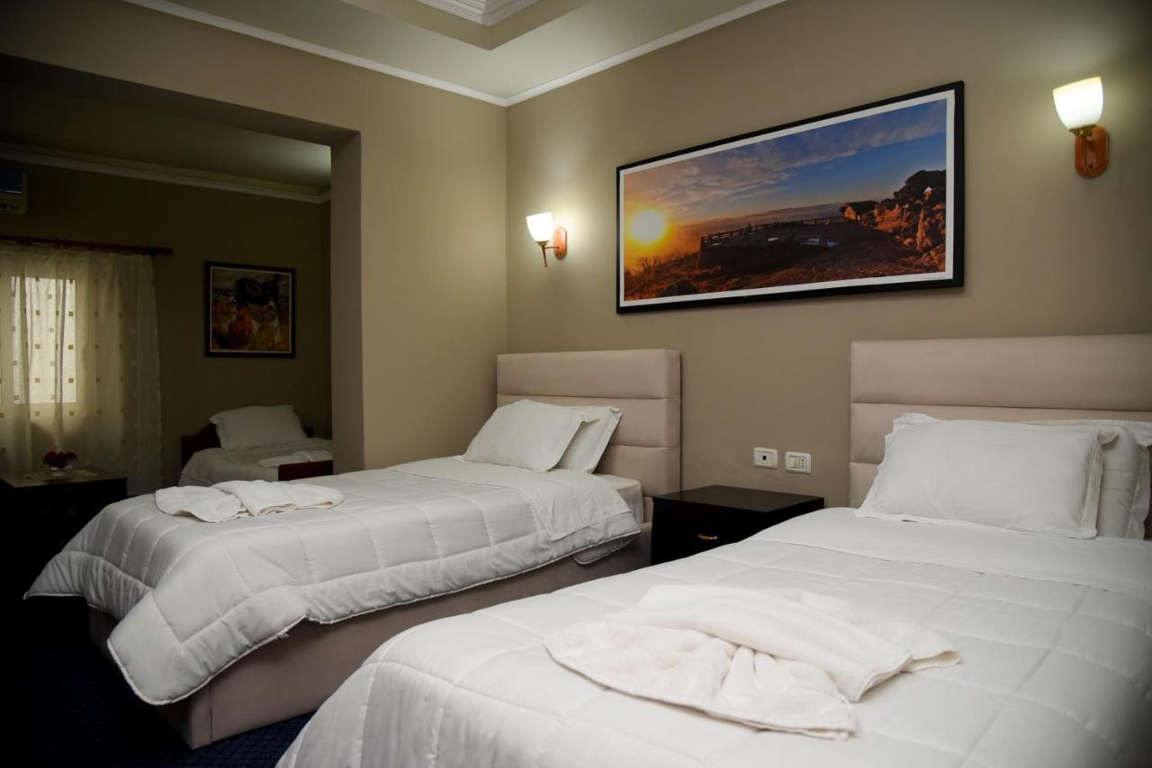Imperial Hotel Ih إلباسان المظهر الخارجي الصورة