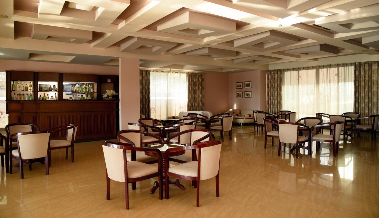 Imperial Hotel Ih إلباسان المظهر الخارجي الصورة