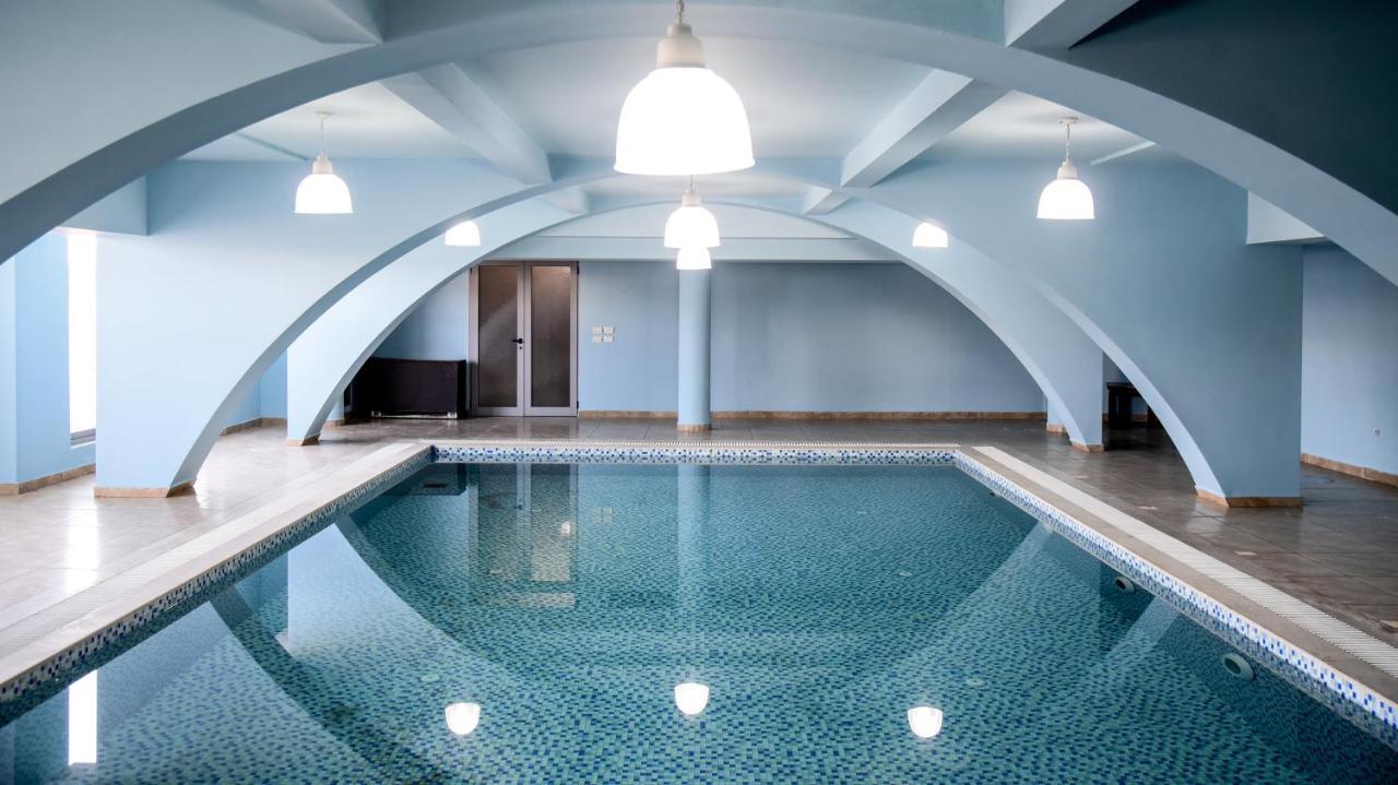 Imperial Hotel Ih إلباسان المظهر الخارجي الصورة